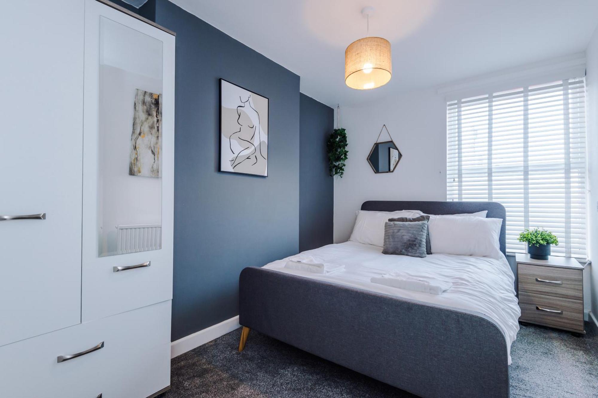 Large 7 Bedroom Town House In Chester City Centre Bagian luar foto